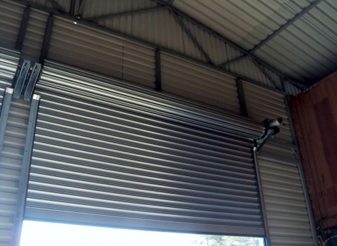 Скоростные рулонные ворота с вальным эл-ом, профиль RHS117, 4000X4000 мм купить по низкой цене в городе Анапа
