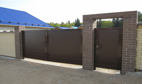 Распашные алюминиевые ворота Doorhan (ш*в) 3960*2050, RAL8017,M-Гофр купить по низкой цене в городе Анапа